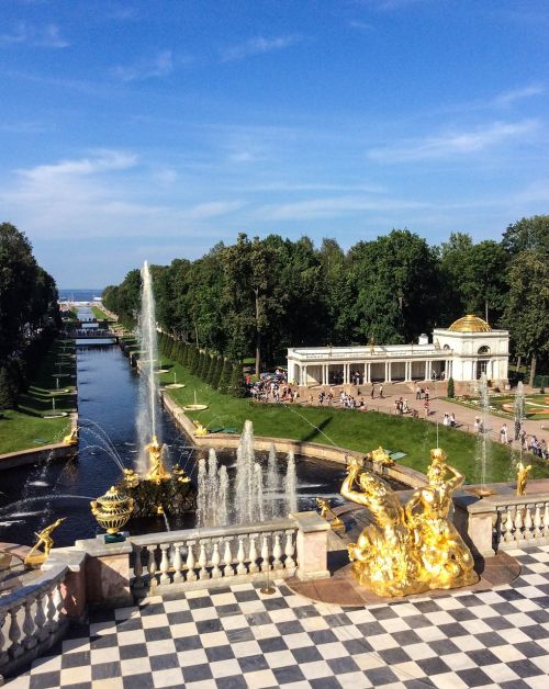 peterhof vacation in the summer of