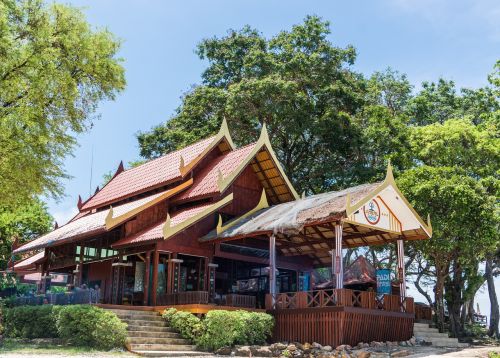 phi phi island tour phuket thailand