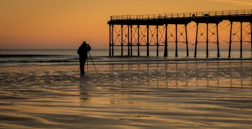 photographer tripod seascape