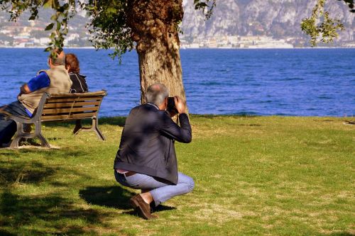 photographer laying take