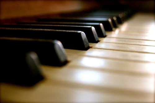 piano keys music