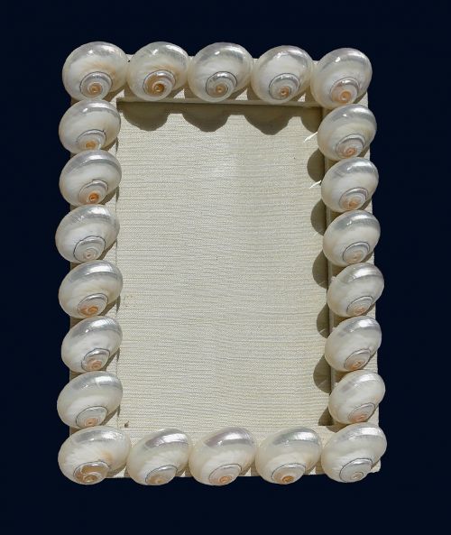 picture frame sea shells crafts
