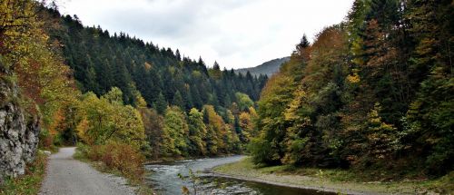 pieniny mountains landscape