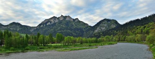 pieniny mountains the three crowns