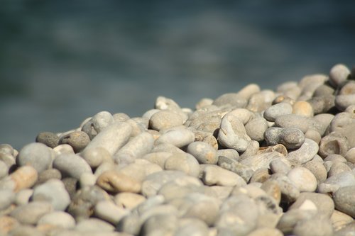 pierre  beach  sea