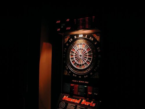 pikado machine dart game