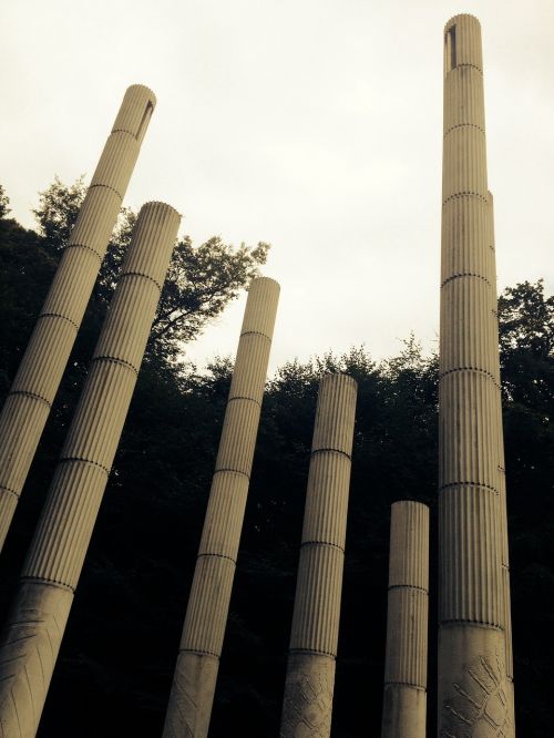 pillars the sky poles