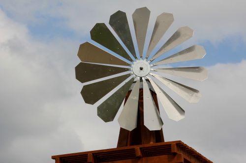 pinwheel metal wind