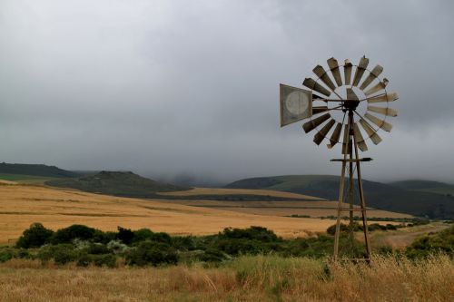 pinwheel windmill energy