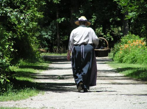 pioneer walking path