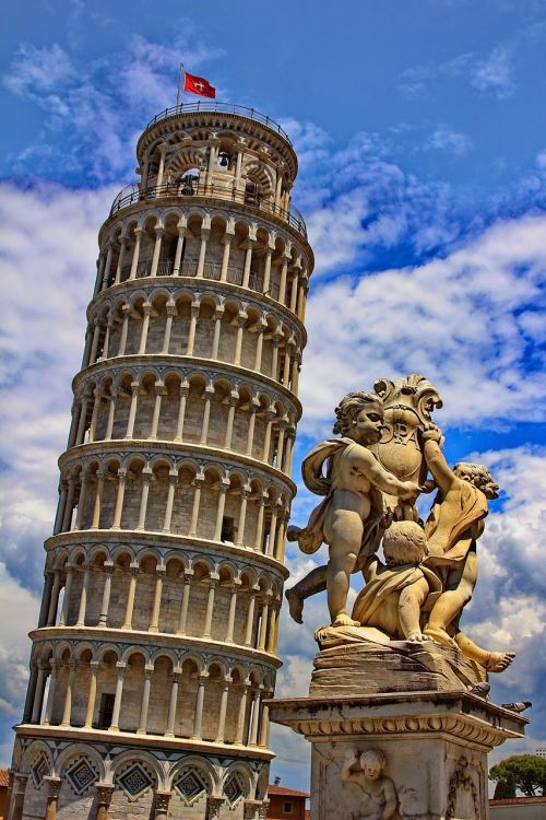 pisa tower leaning tower