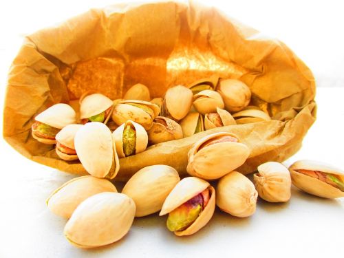 pistachio peanuts food