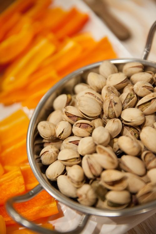 pistachios nuts snack