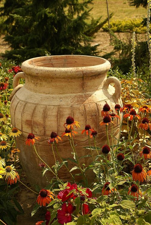 pitcher garden park