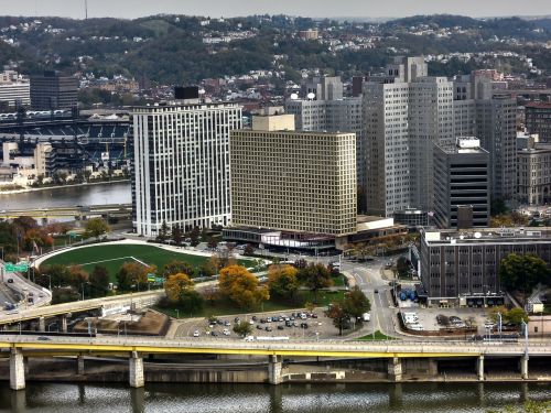 pittsburgh city skyline