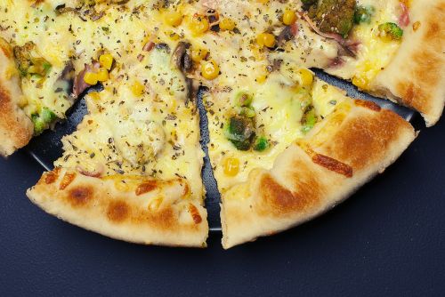 pizza cheese crust