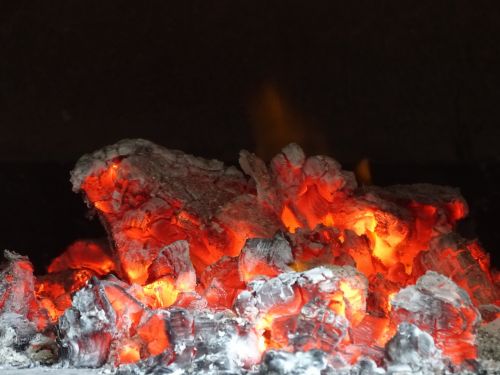 pizza oven coal fire
