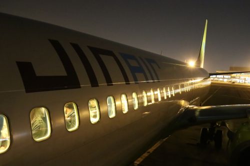 plane jin air night plane