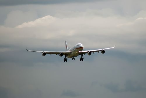 plane surinam airways airline