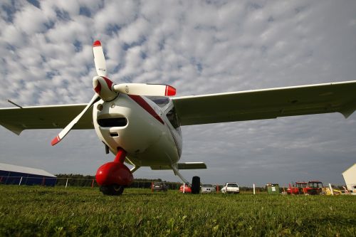 plane take off aviation