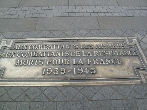 plaque arc de triomphe paris