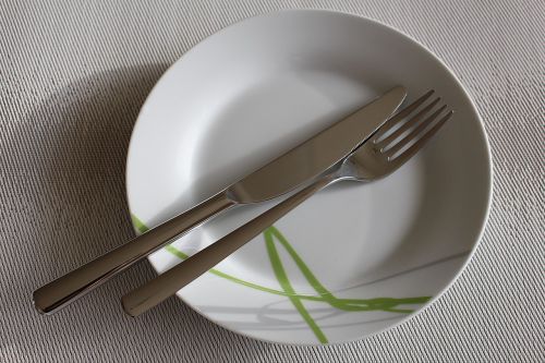 plate cutlery knife