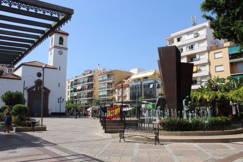 Plaxza Constitucion In Fuengirola