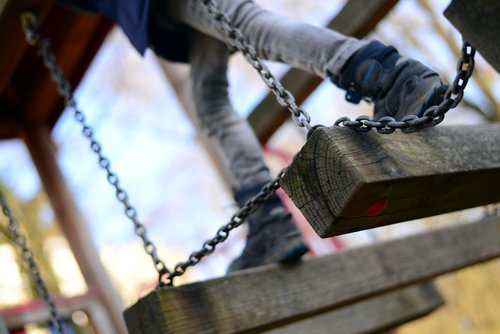 playground  climbing  balance