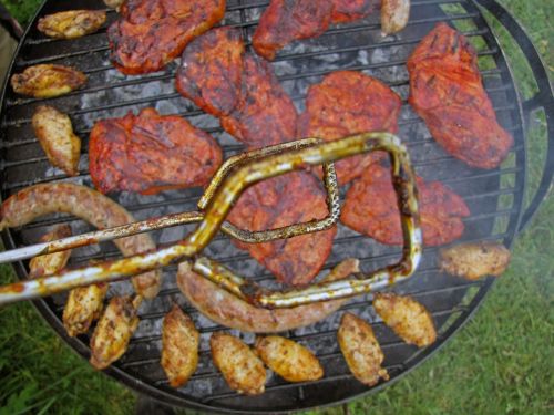 pliers meat grill