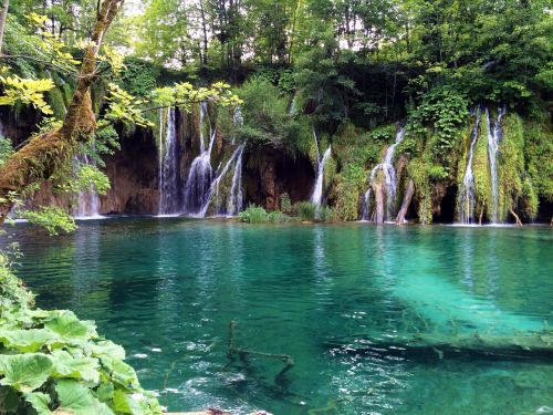 plitvice lakes croatia natural park