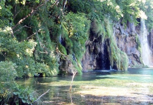 plitvice lakes waterfall lake