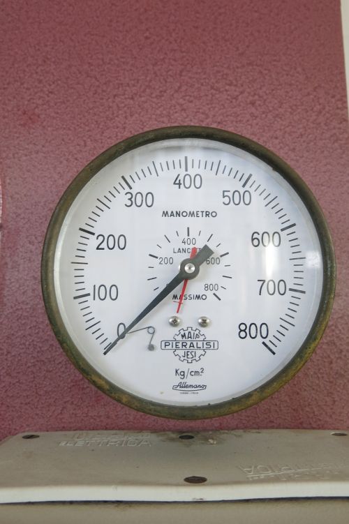 pointer measure pressure gauge
