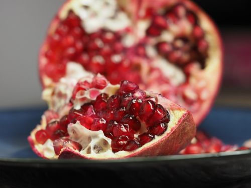 pomegranate fruit seed
