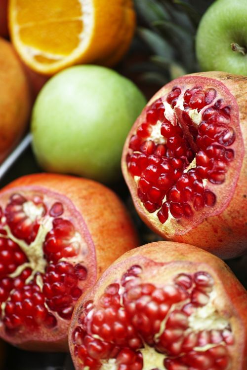 pomegranate fruit fresh