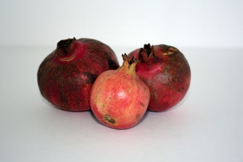 pomegranates red fruit