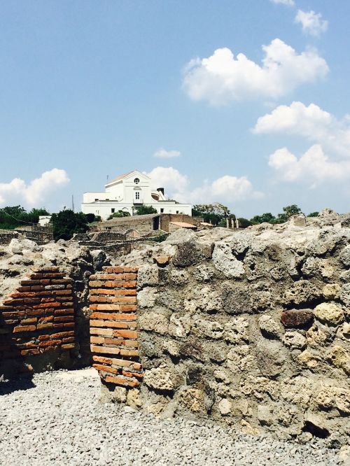 pompeii italy vesuvius