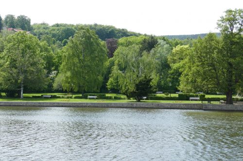 pond lake water