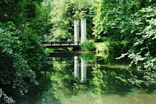 pond park bridge
