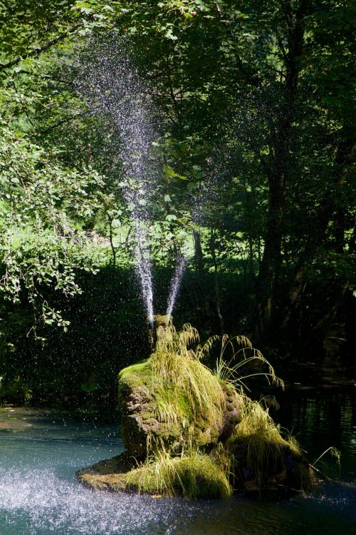 pond fountain water