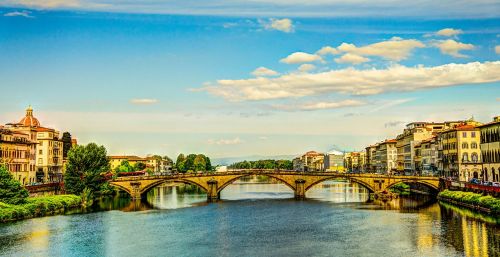 ponte vecchio florence italy