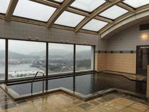 pool window spa