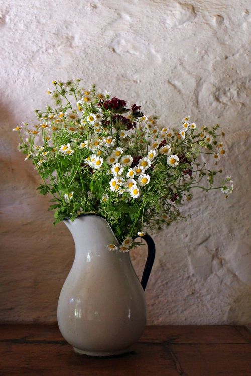 porcelain vase vase bouquet