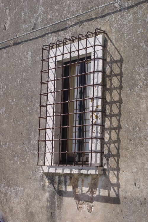 porchiano window italy