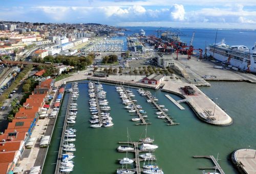 port lisbon view