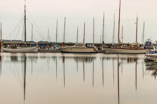 port  boats  water