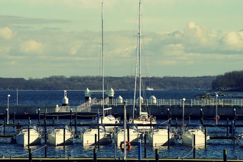 port  sailing boats  sailing ships