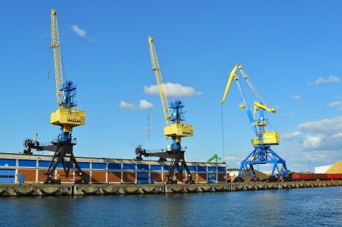 port harbour cranes cranes