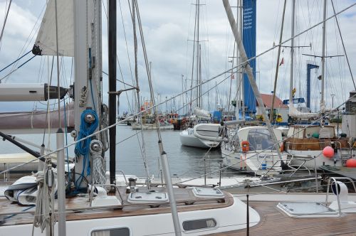 port boats fehmarn