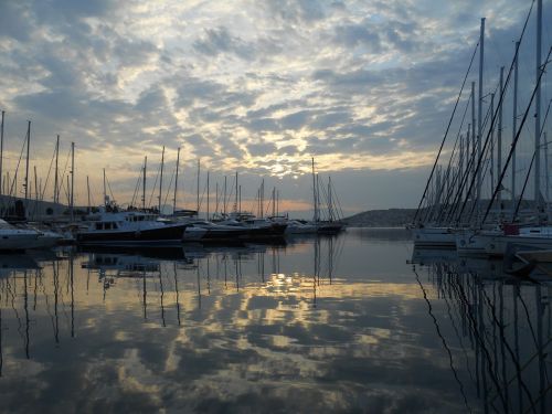 port clouds water