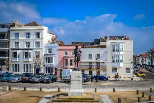 portsmouth england old town